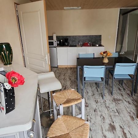 Bed and Breakfast Au Balaway Louey Exteriér fotografie